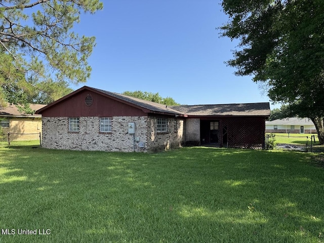 208 Cedar Dr, Diberville, MS 39540 - back of property with brick siding