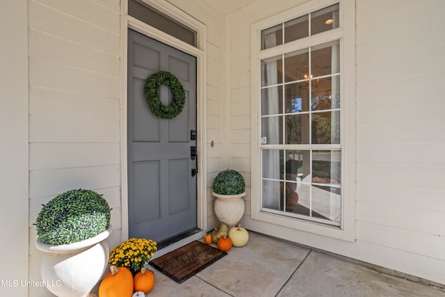 view of entrance to property