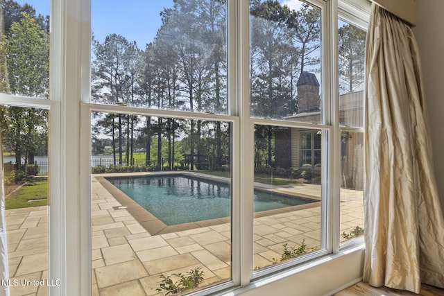 view of swimming pool