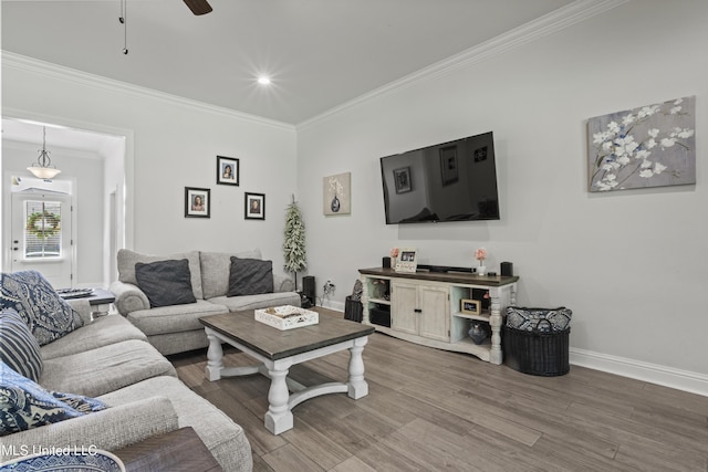 9363 Taylor Pl, Ocean Springs, MS 39564 - living room with ornamental molding, wood finished floors, baseboards, a ceiling fan, and recessed lighting