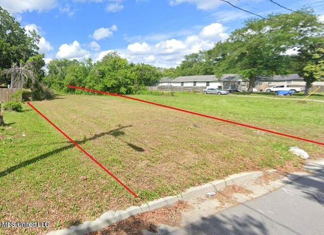 636 Murray St, Biloxi, MS 39530