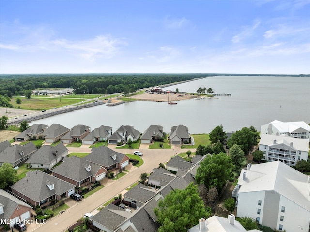 25 Savannah Cir, Brandon, MS 39047 - aerial perspective of suburban area featuring a nearby body of water