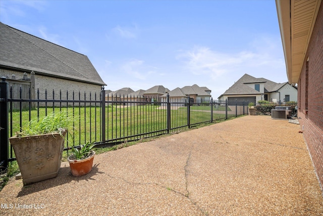 25 Savannah Cir, Brandon, MS 39047 - view of yard featuring a residential view and central AC unit