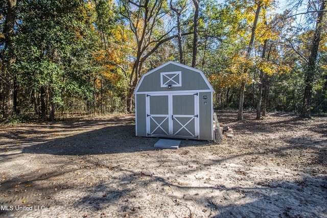 view of outbuilding