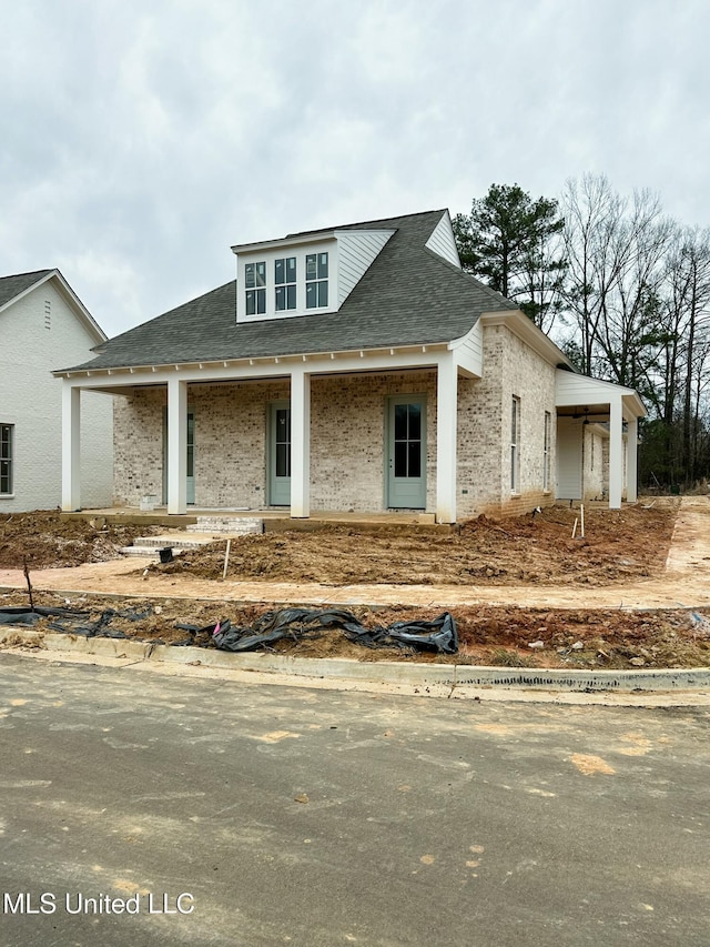 view of front of property