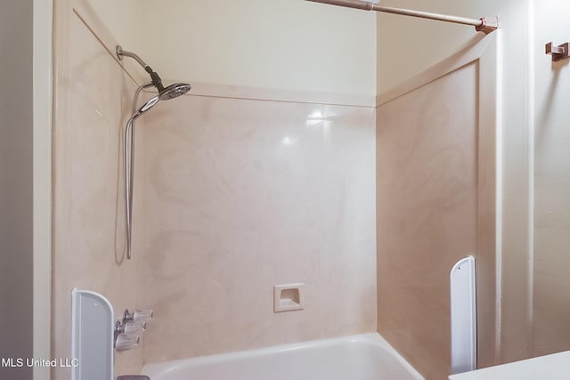 full bathroom with shower / tub combination