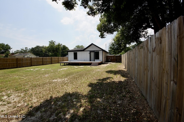 2200 19th Ave, Gulfport, MS 39501 - view of yard with an outdoor structure