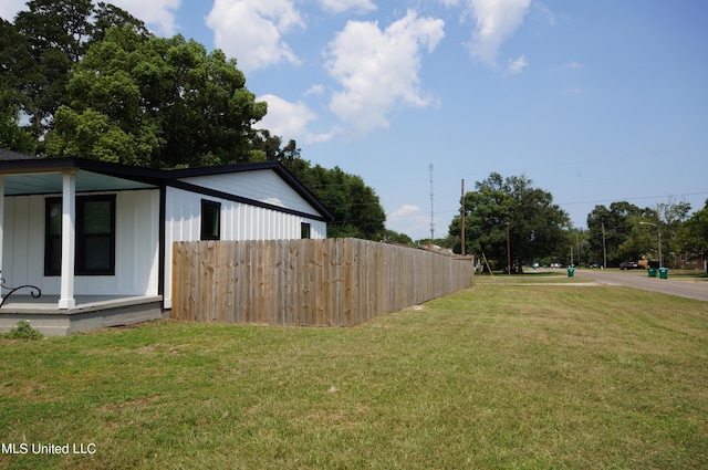 2200 19th Ave, Gulfport, MS 39501 - view of yard