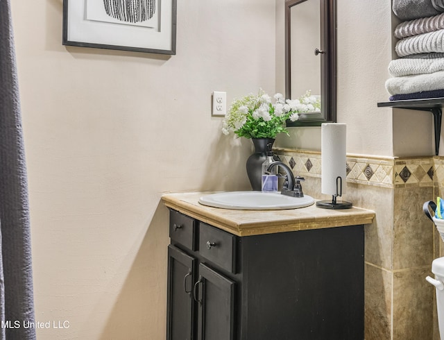 bathroom featuring vanity