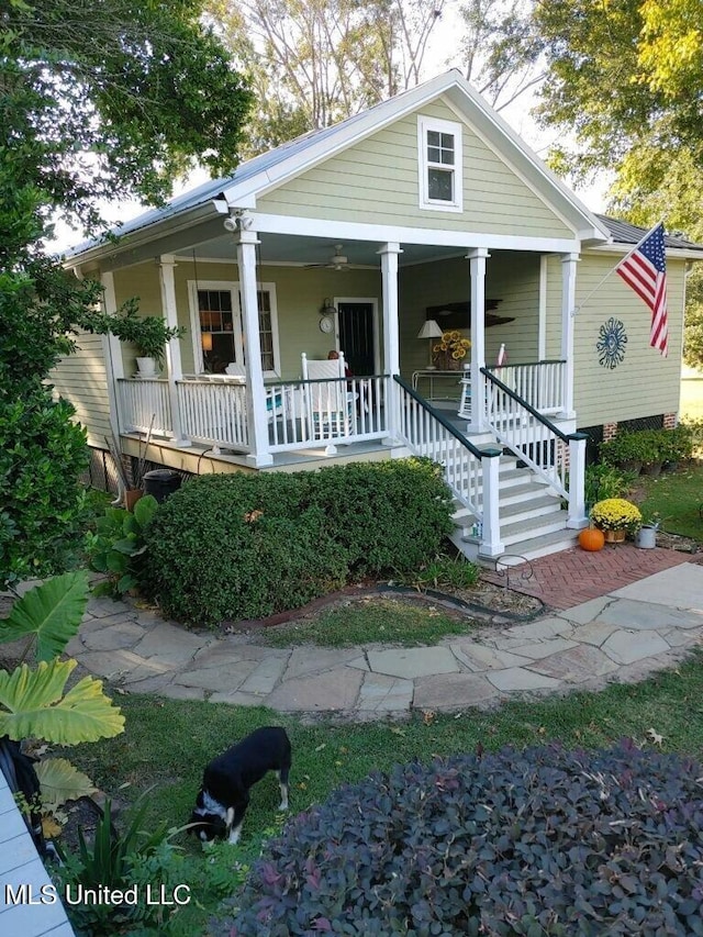 view of front of property with a porch