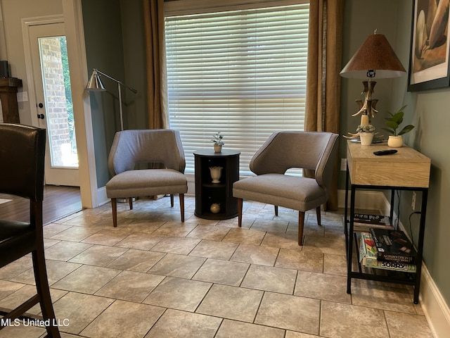 153 Bradfield Rd, Gluckstadt, MS 39110 - living area with baseboards