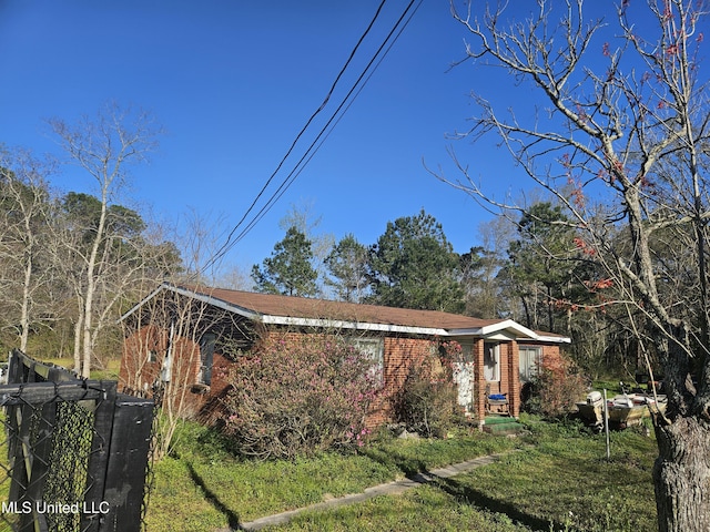 8800 Graham Rd, Moss Point, MS 39562 - view of front facade with brick siding