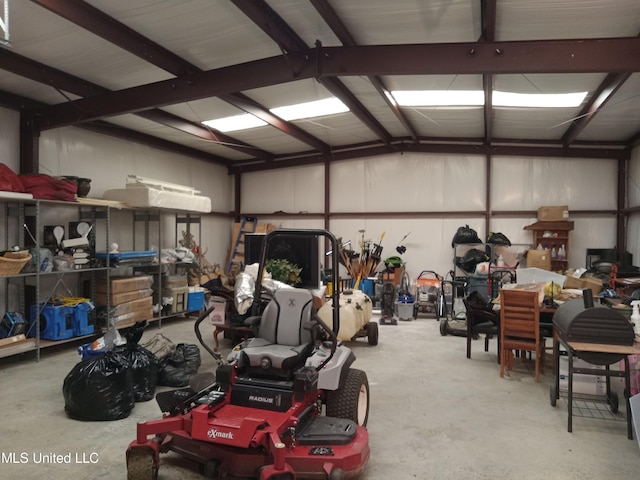 496 Cleveland Crossing Rd, Cleveland, MS 38732 - view of garage