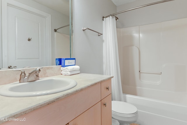 full bath with toilet, shower / tub combo with curtain, and vanity