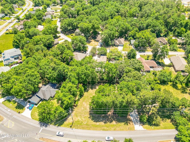 5586 E Diamondhead Dr, Diamondhead, MS 39525