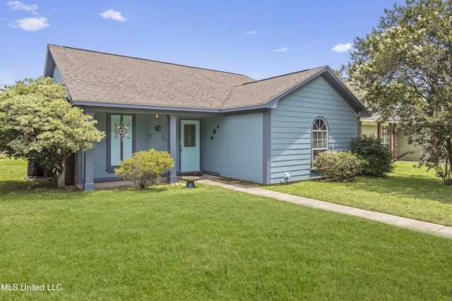 172 Briarfield Ave, Biloxi, MS 39531 - ranch-style home with roof with shingles and a front yard