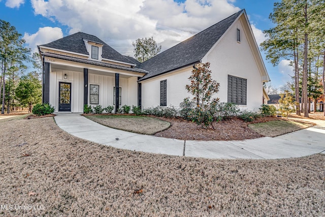 view of front of house with a porch