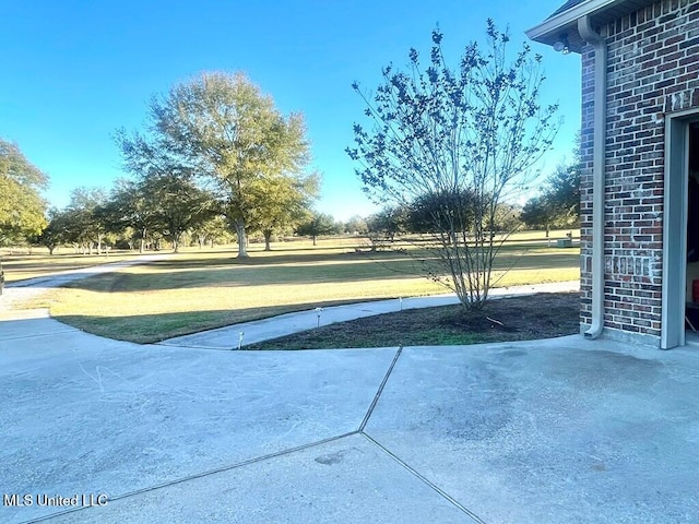 6 Lunker Ln, Poplarville, MS 39470 - view of grassy yard