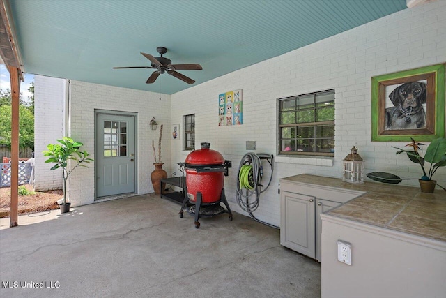 110 Stonington Ct, Brandon, MS 39047 - view of patio featuring a ceiling fan