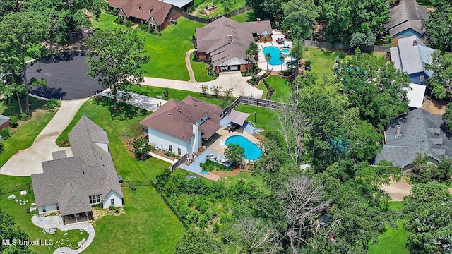 110 Stonington Ct, Brandon, MS 39047 - aerial view of residential area featuring a pool
