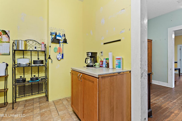4006 Pine St, Pascagoula, MS 39567 - view of bar