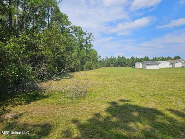 12161 Dedeaux Rd, Gulfport, MS 39503
