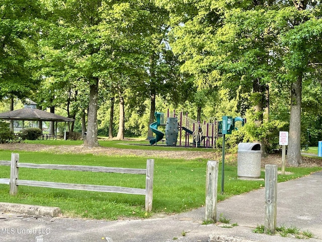5269 Blocker St, Olive Branch, MS 38654 - view of property's community with a gazebo