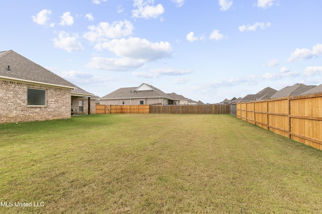 962 Glenwild Cir, Canton, MS 39046 - view of yard