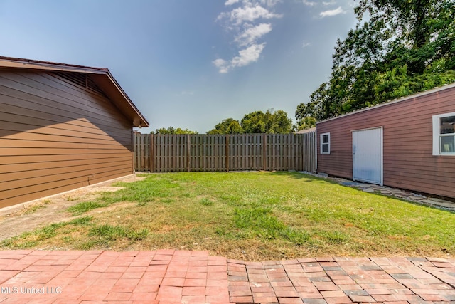 109 Boggs Cir, Long Beach, MS 39560 - view of yard featuring an outdoor structure