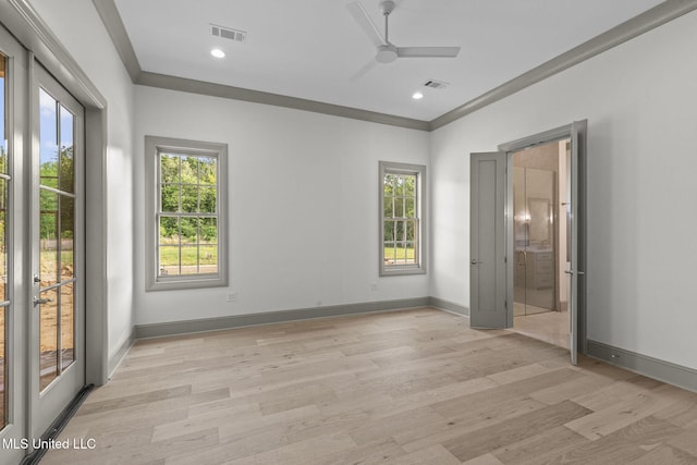 unfurnished bedroom with light wood-style flooring, baseboards, ensuite bathroom, a ceiling fan, and recessed lighting