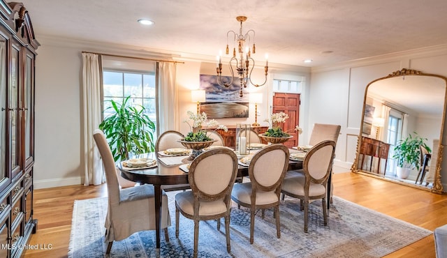 102 Melrose Montebello Pkwy, Natchez, MS 39120 - dining area featuring ornamental molding, a chandelier, light wood-type flooring, and recessed lighting