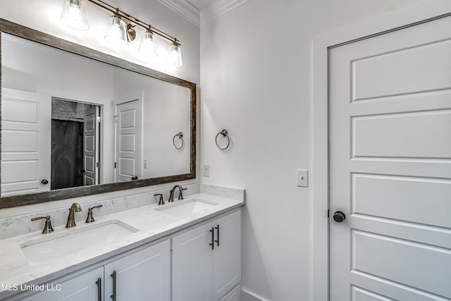 625 Wild Horse Ln, Brandon, MS 39042 - full bathroom with crown molding, double vanity, and a shower with shower curtain