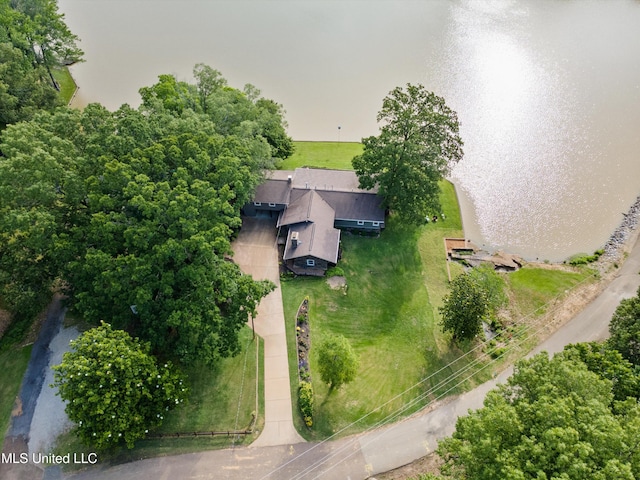 7300 W Shahkoka Dr, Olive Branch, MS 38654 - aerial view of property and surrounding area