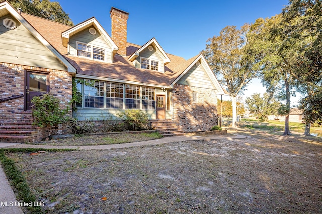 view of front of house