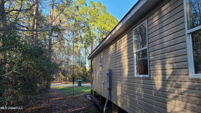 view of home's exterior