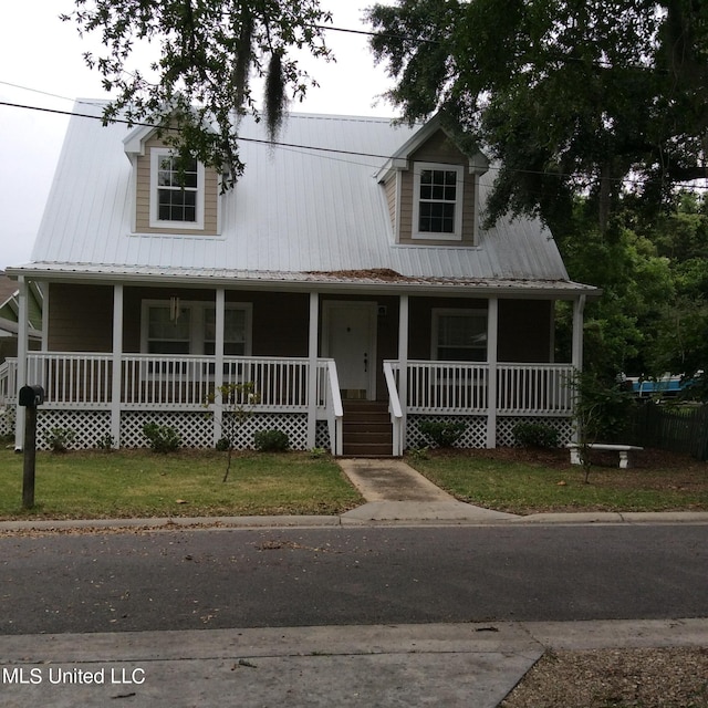 view of front facade featuring covered porch