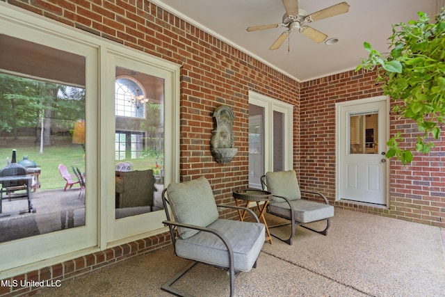 2038 Nottaway Dr, Southaven, MS 38672 - view of patio / terrace featuring ceiling fan