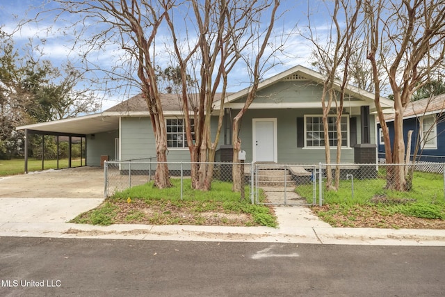 view of front of house featuring a carport