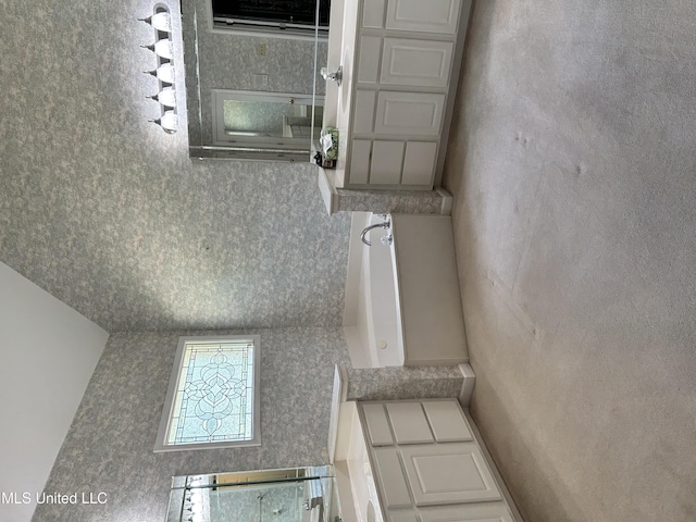 8136 Saddlebrook Cv, Olive Branch, MS 38654 - view of unfurnished living room