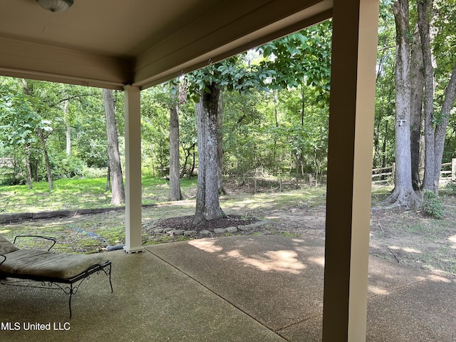 8136 Saddlebrook Cv, Olive Branch, MS 38654 - view of patio