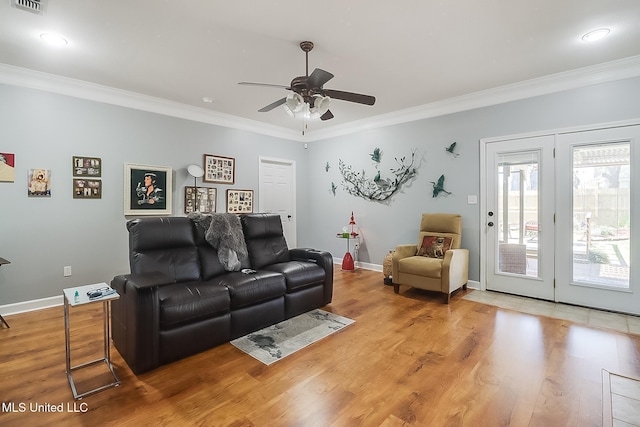 13061 Jordan Pl, Gulfport, MS 39503 - living room with a ceiling fan, crown molding, light wood-type flooring, baseboards, and recessed lighting