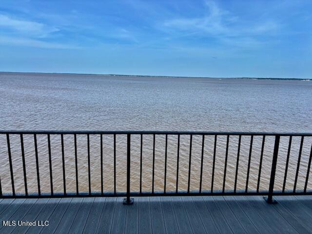 21 Breakers Ln, Ridgeland, MS 39157 - water view