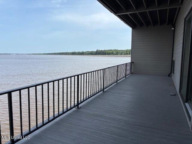 21 Breakers Ln, Ridgeland, MS 39157 - balcony with a water view