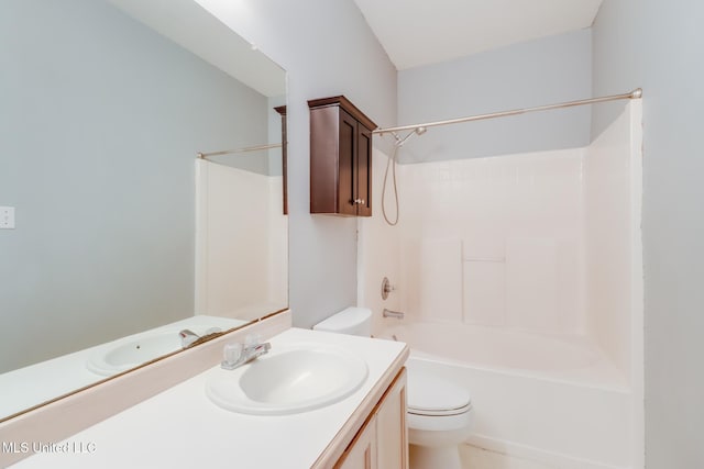 16383 Clearwater Cir, Gulfport, MS 39503 - full bath featuring vanity and shower / washtub combination