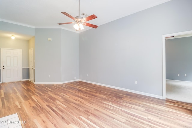 16383 Clearwater Cir, Gulfport, MS 39503 - empty room with light wood-style flooring, a ceiling fan, and crown molding