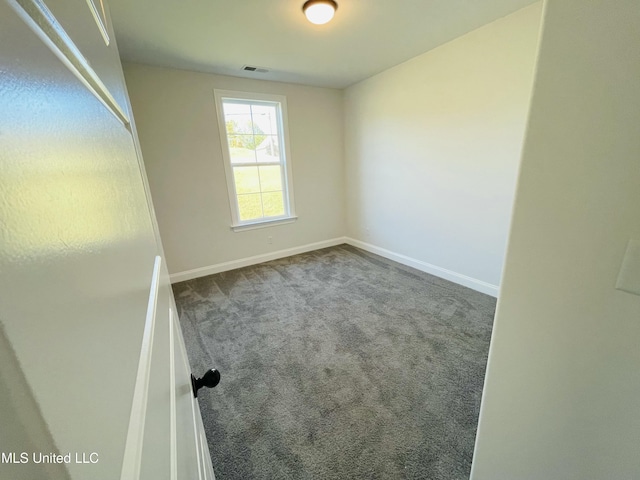 188 E Byhalia Creek Farms Rd, Byhalia, MS 38611 - carpeted empty room with baseboards