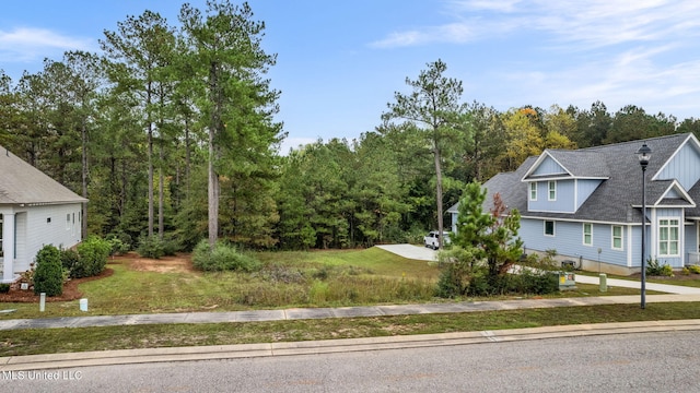 Listing photo 3 for 128 Cherry Laurel Loop, Hattiesburg MS 39402