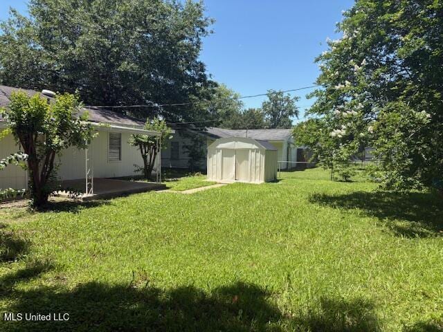 1108 W President Ave, Greenwood, MS 38930 - view of green lawn