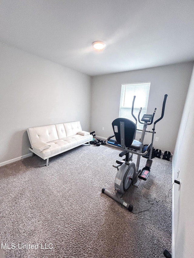 exercise area with baseboards