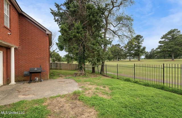 7669 Meadow Ridge Ln, Olive Branch, MS 38654 - view of yard